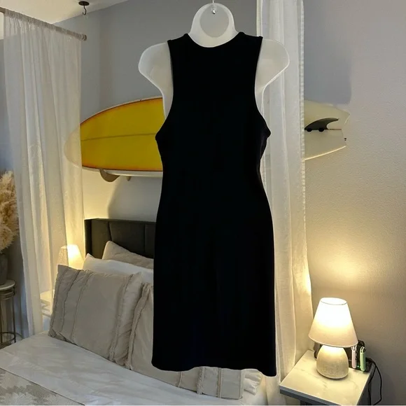 Hollister Ribbed High Neck Stretchy Knee-Length Tank Dress in Black, Large Long - Picture 4 of 11